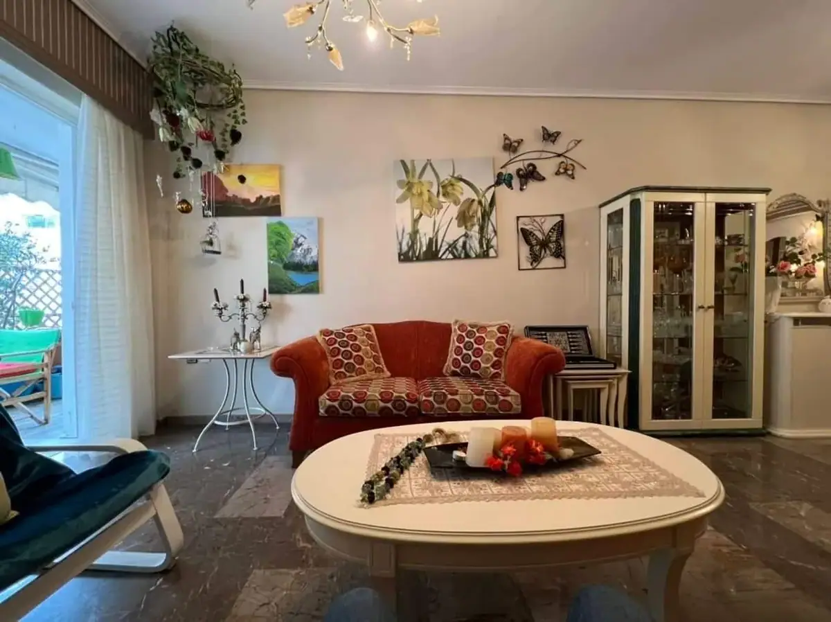 Apartment 84 m² in Athens - 2
