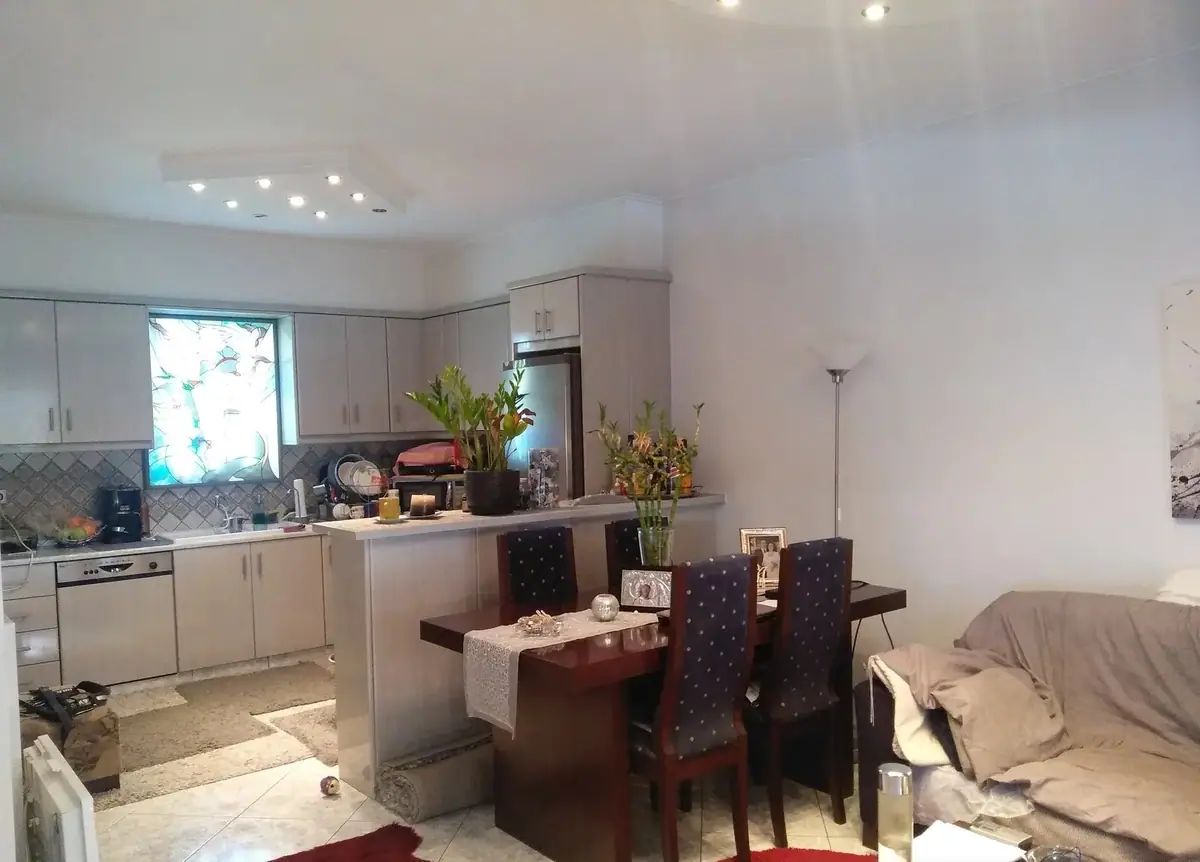 Apartment 77 m² in Athens