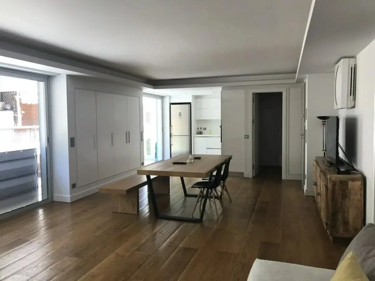 Apartment 88 m² in Athens