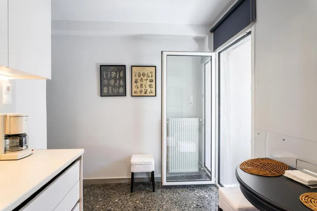 Apartment 56 m² in Athens - 3