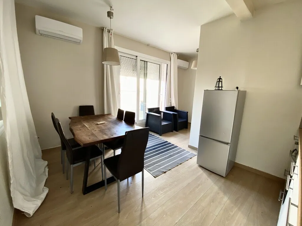 Apartment 75 m² in Athens - 3