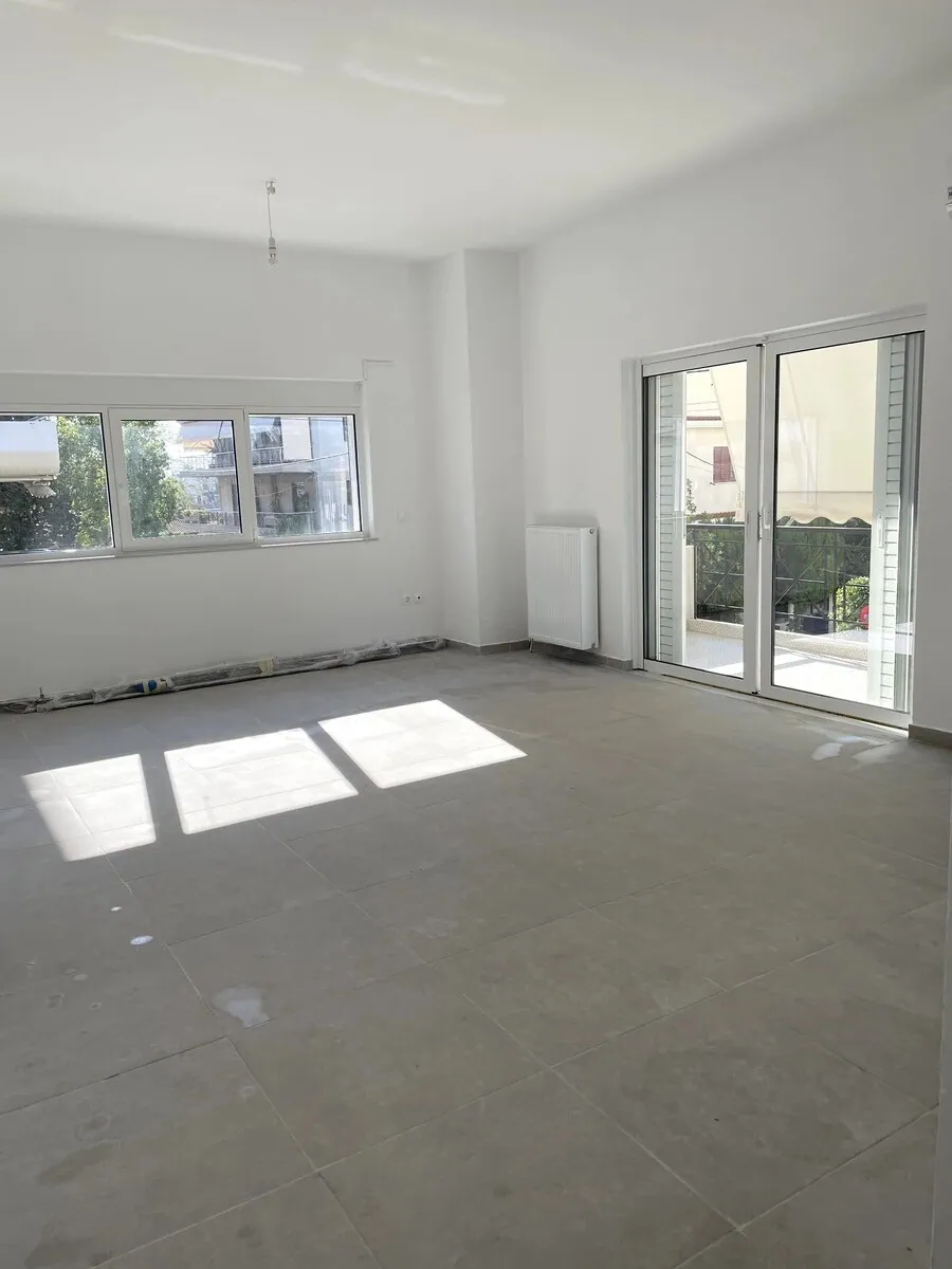 Apartment 82 m² in Athens