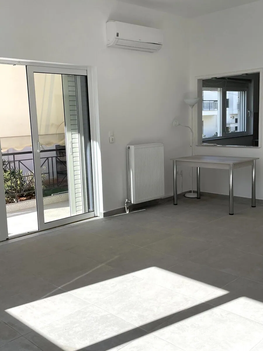 Apartment 82 m² in Athens - 2