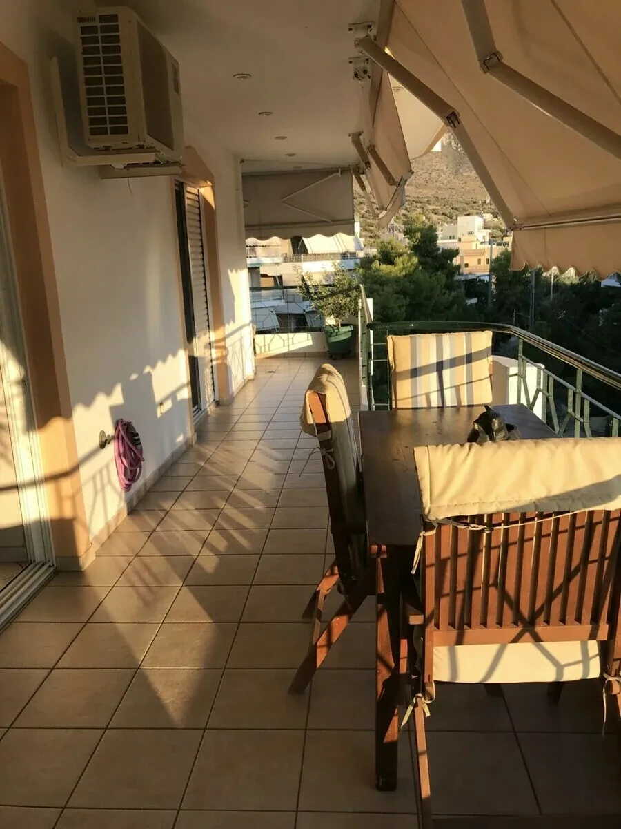 Apartment 90 m² in Athens - 2