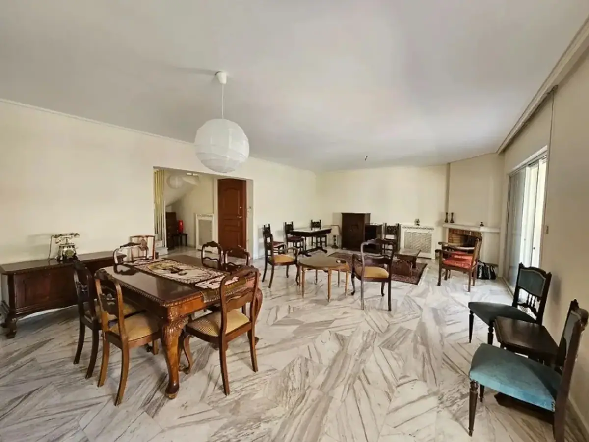 Apartment 160 m² in Athens