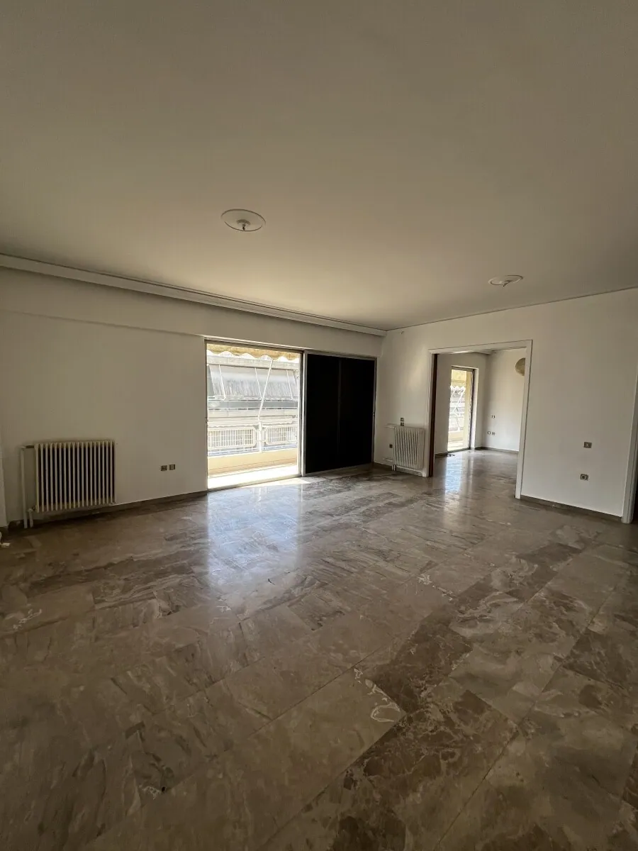 Apartment 141 m² in Athens - 3