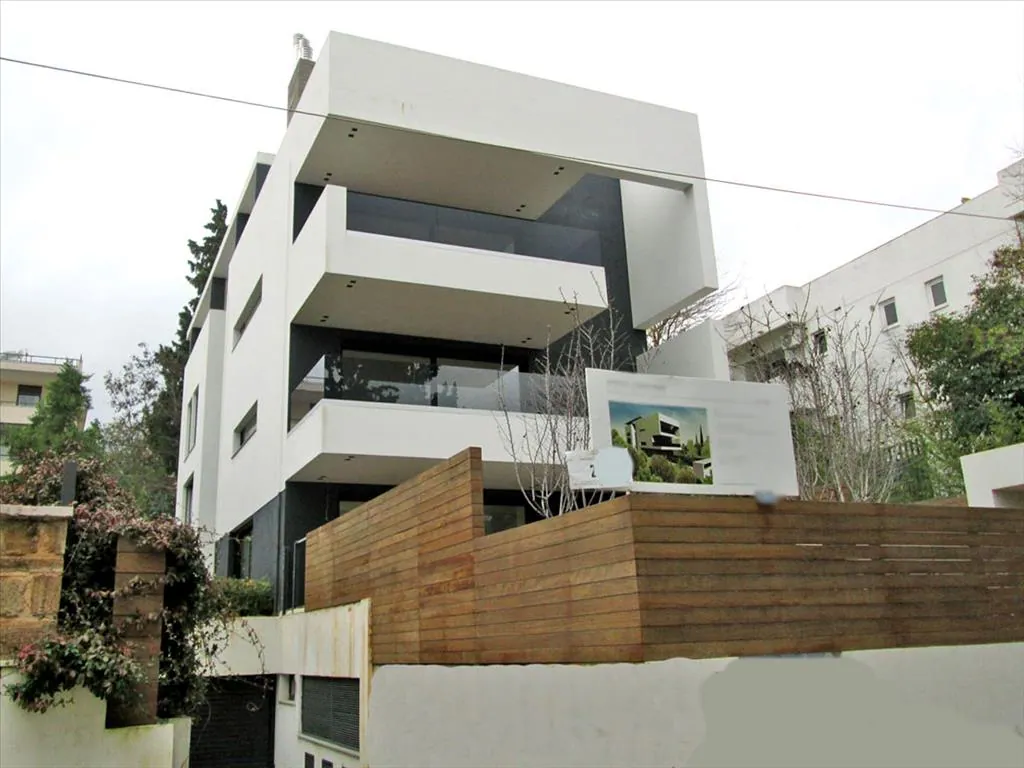 Apartment 170 m² in Athens
