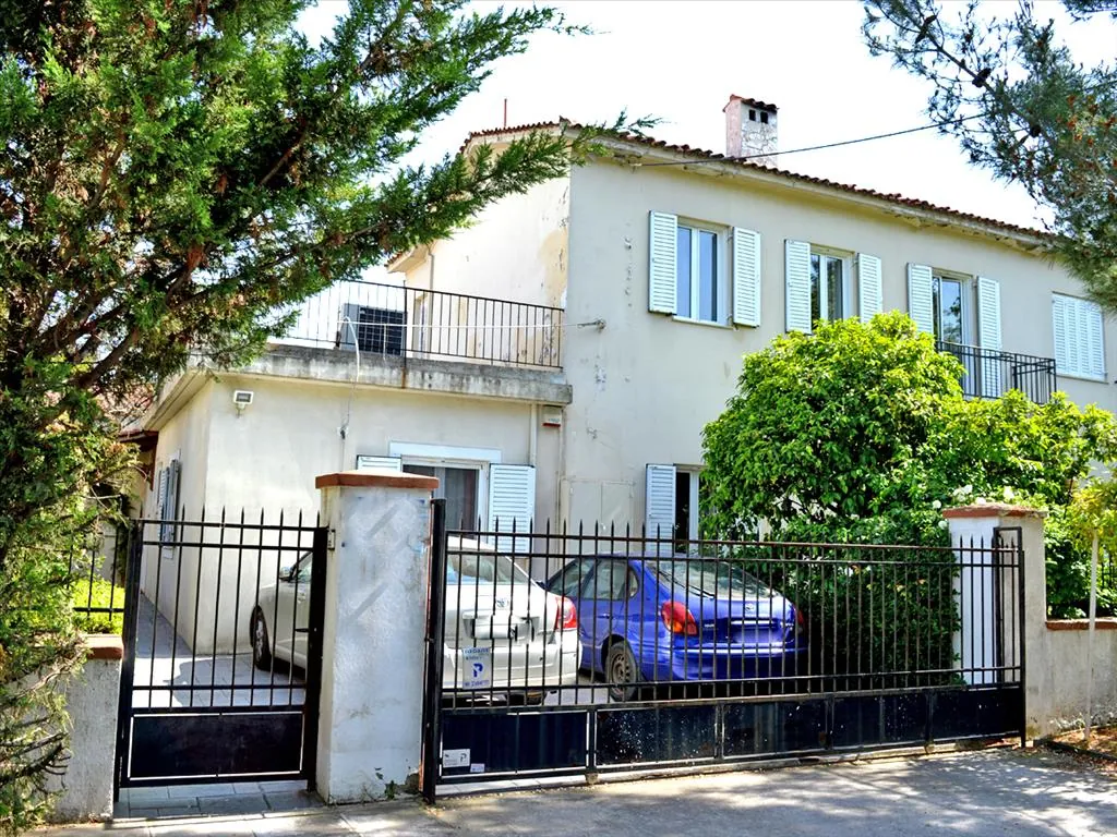 Villa 180 m² in Athens