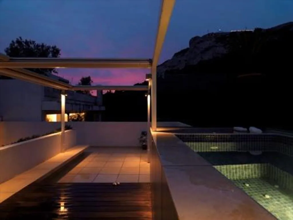 Villa 1381 m² in Athens - 2