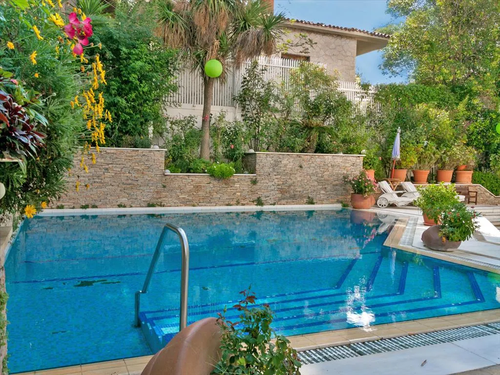 Villa 1200 m² in Athens - 4