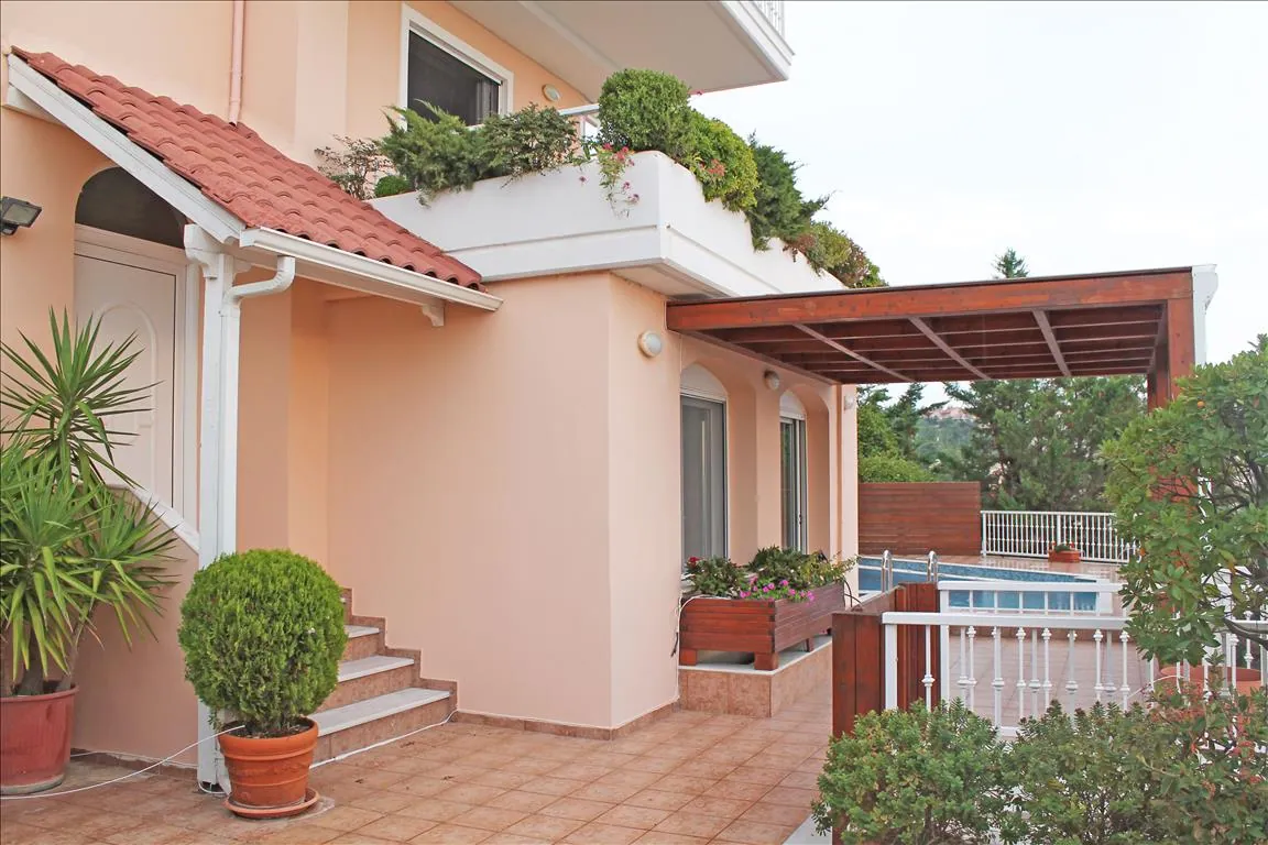 Villa 420 m² in Athens - 3