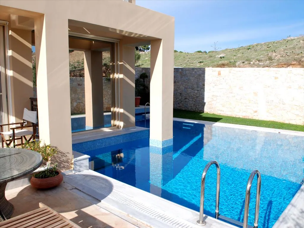 Villa 550 m² in Athens