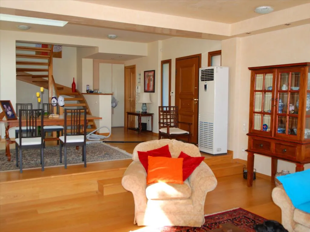 Villa 550 m² in Athens - 4