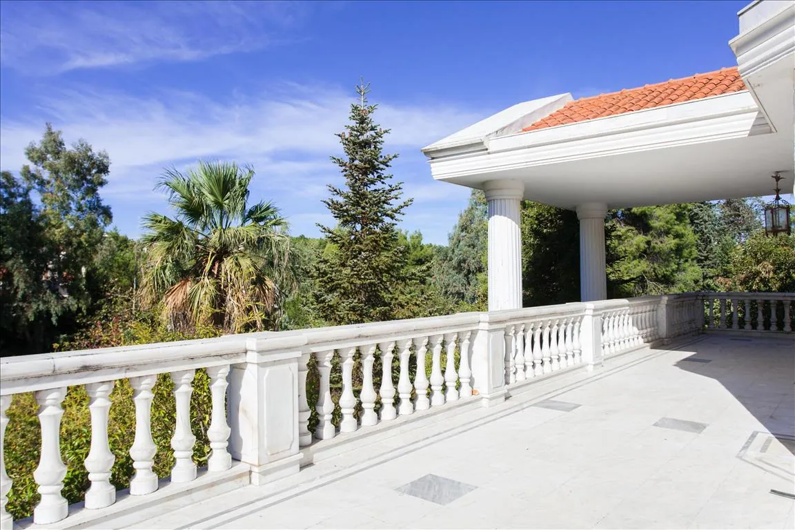Villa 1000 m² in Athens