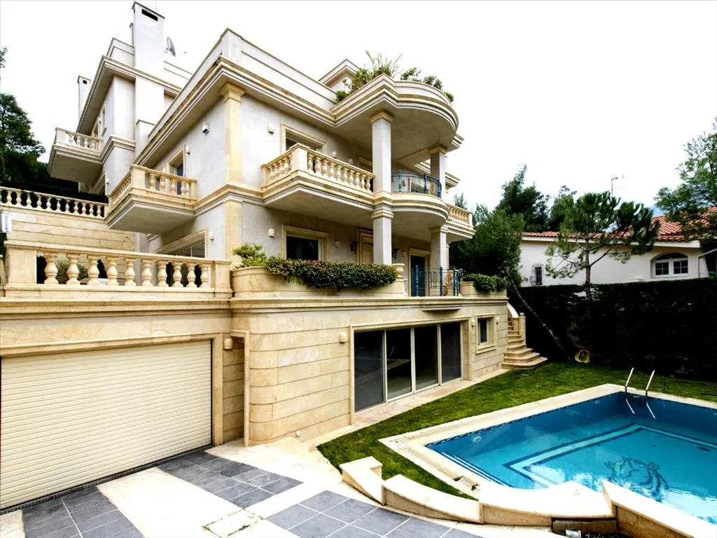 Villa 457 m² in Athens - 2