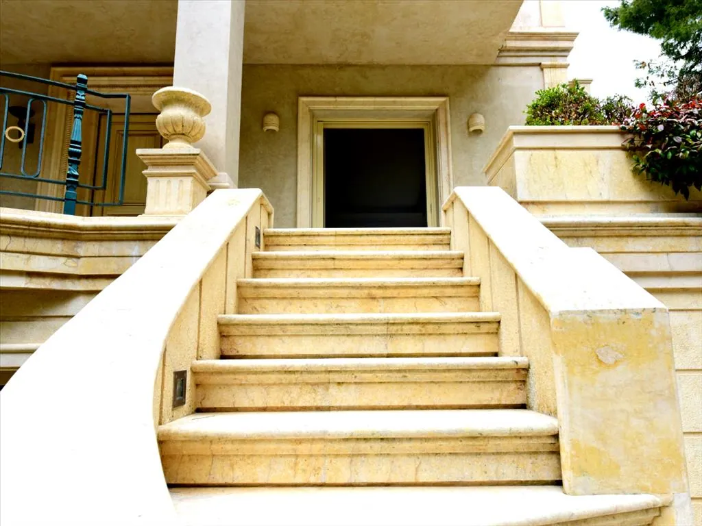 Villa 648 m² in Athens - 2
