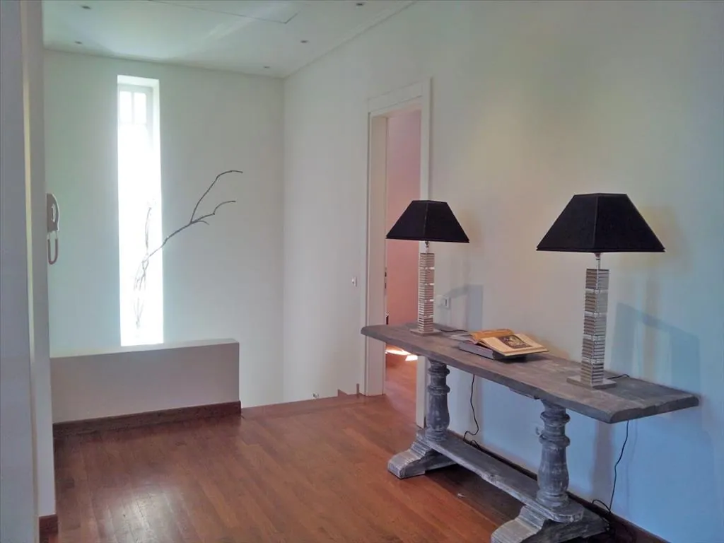 Villa 640 m² in Athens - 4