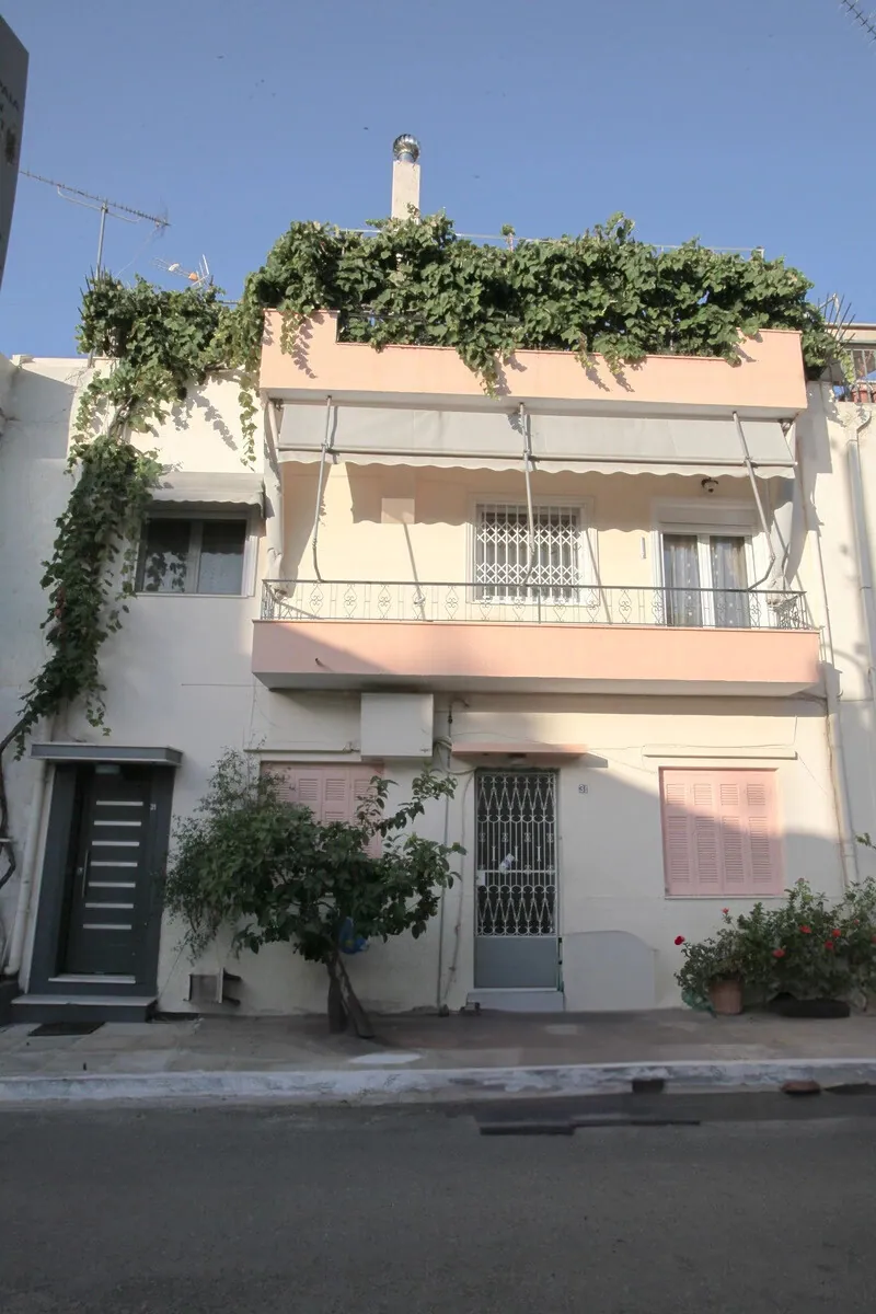 Villa 157 m² in Athens