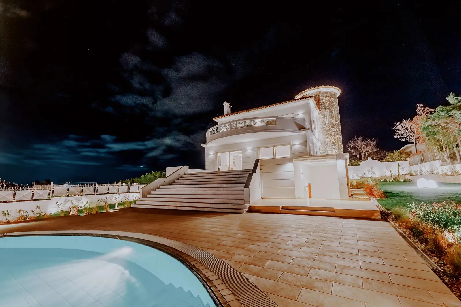 Villa 810 m² in Athens - 2