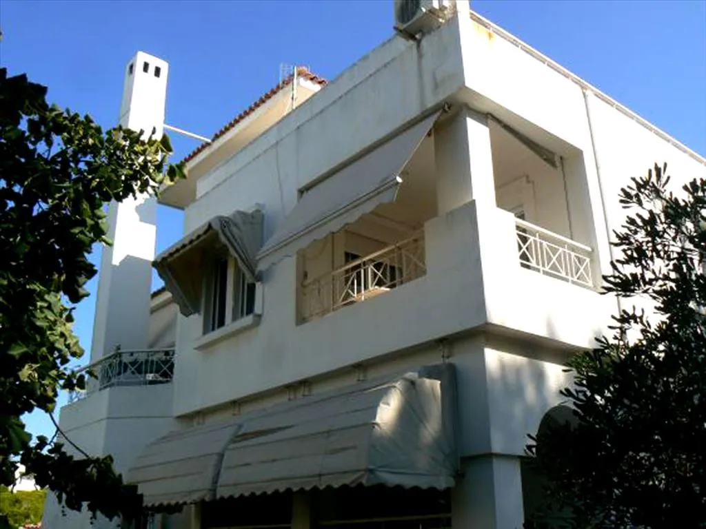 Villa 597 m² in Athens - 3