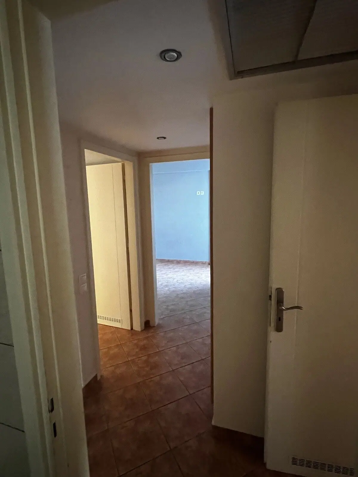 Apartment 80 m² in Attica - 10