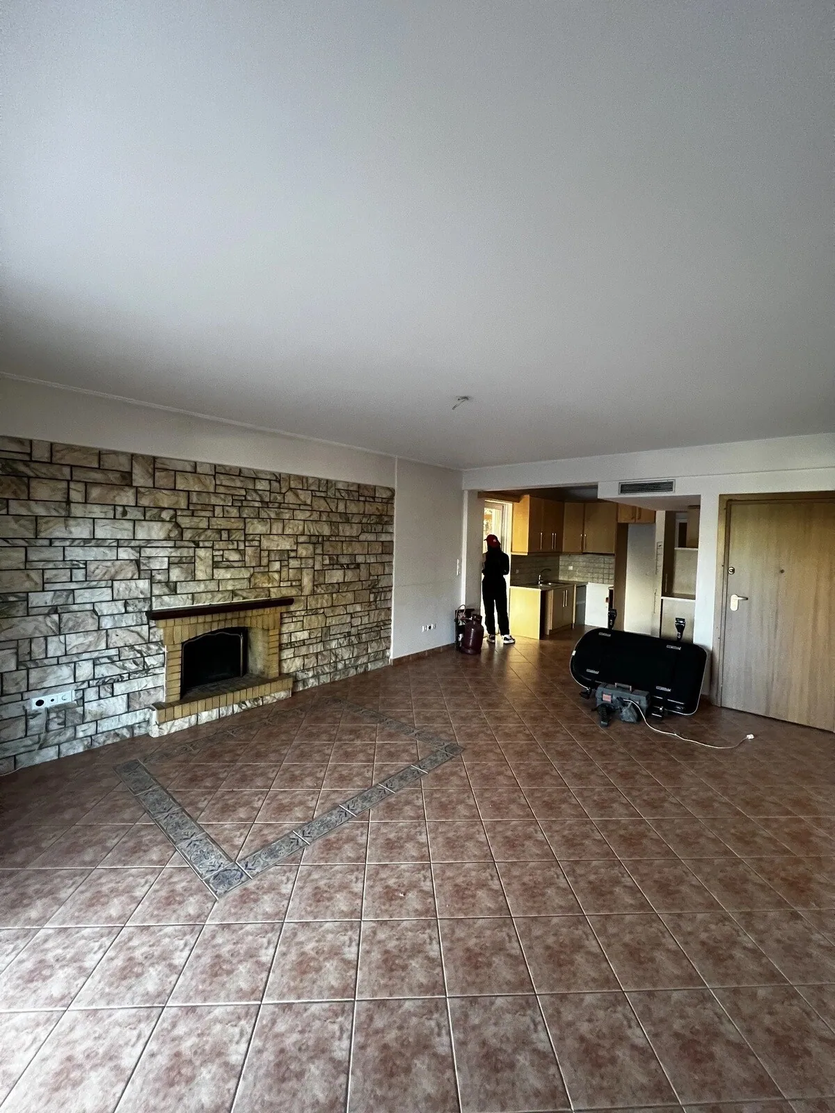 Apartment 80 m² in Attica - 4
