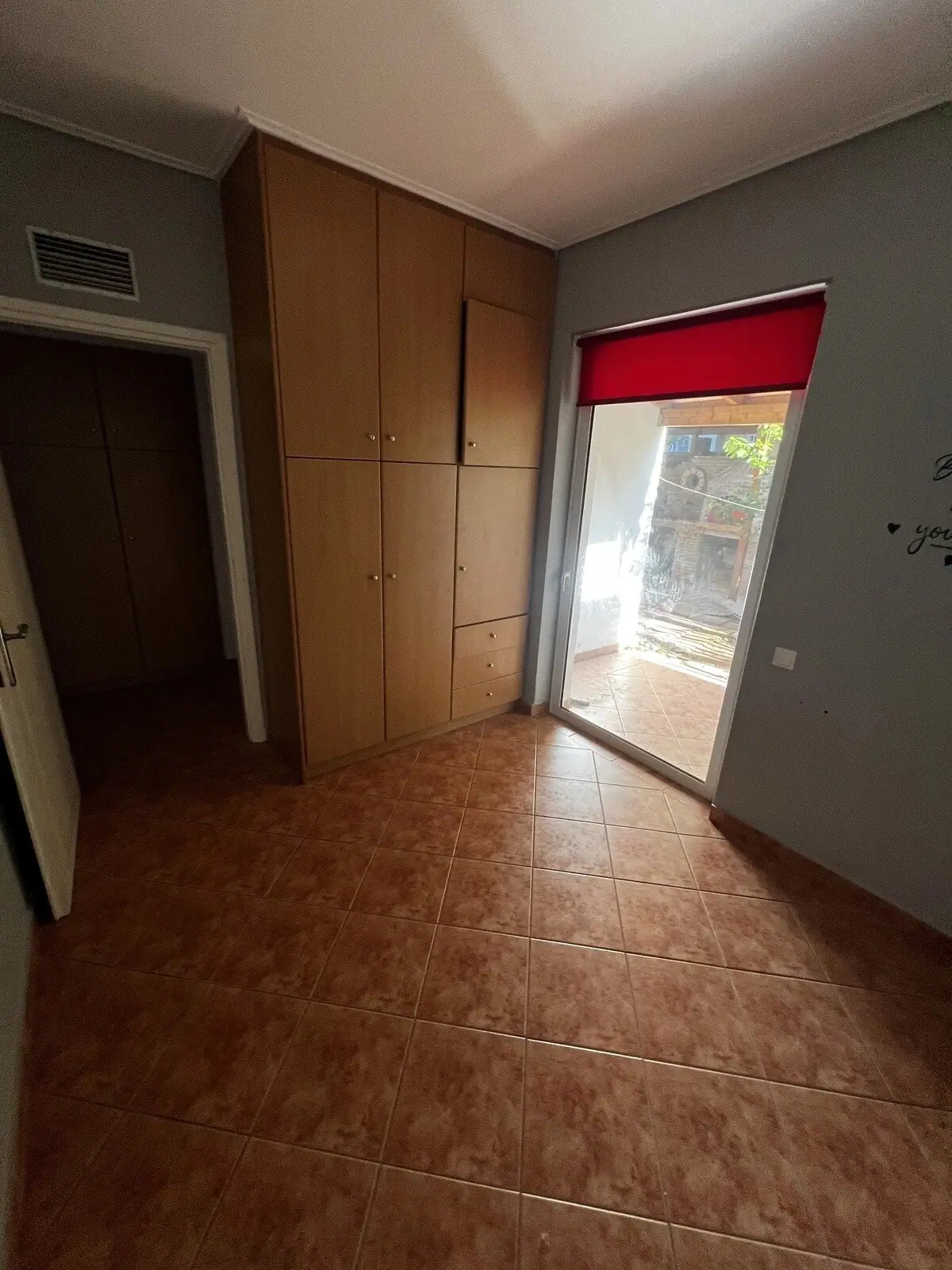 Apartment 80 m² in Attica - 9