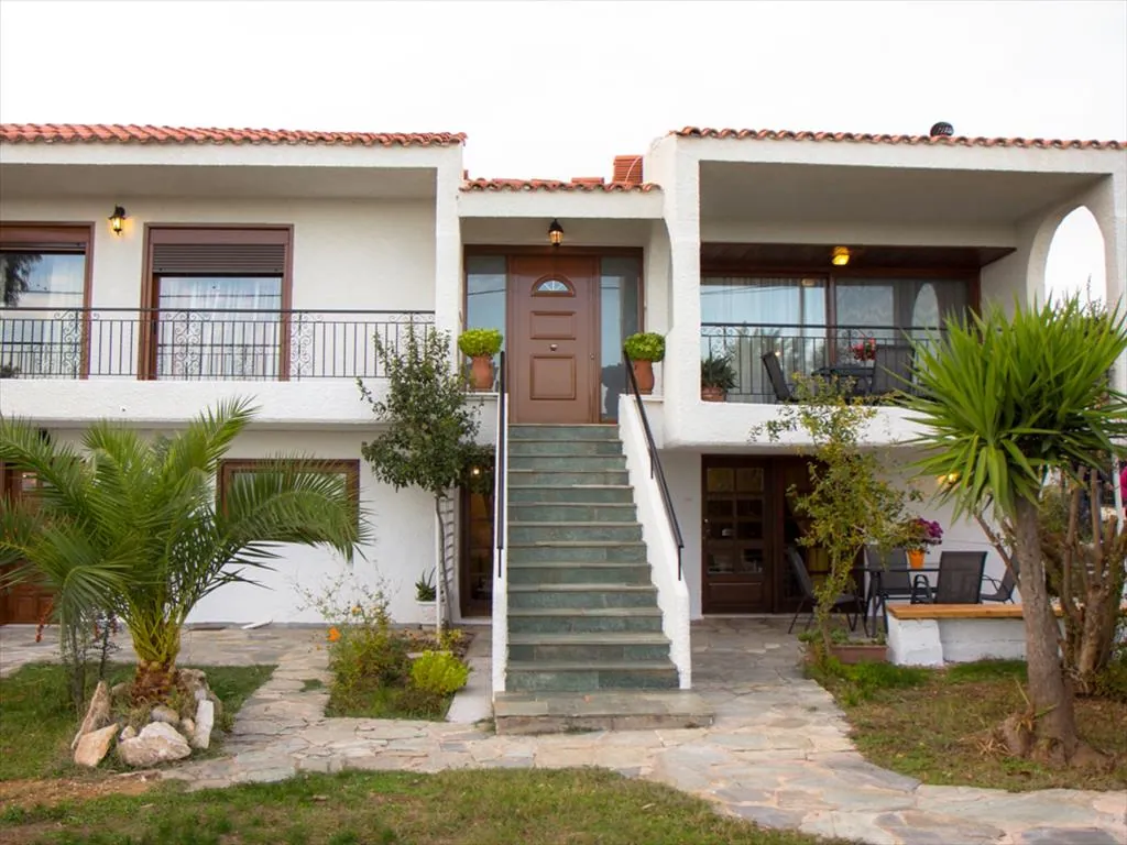 Villa 360 m² in Attica - 2