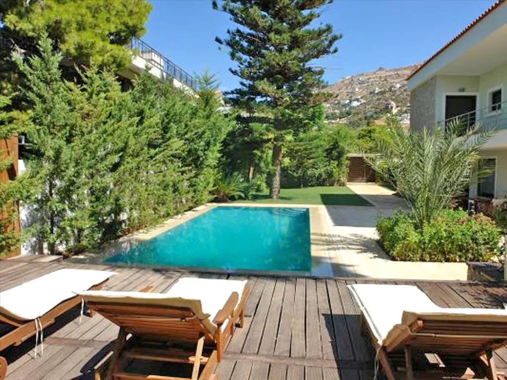 Villa 380 m² in Attica - 2