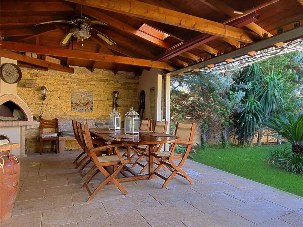 Villa 350 m² in Attica - 3