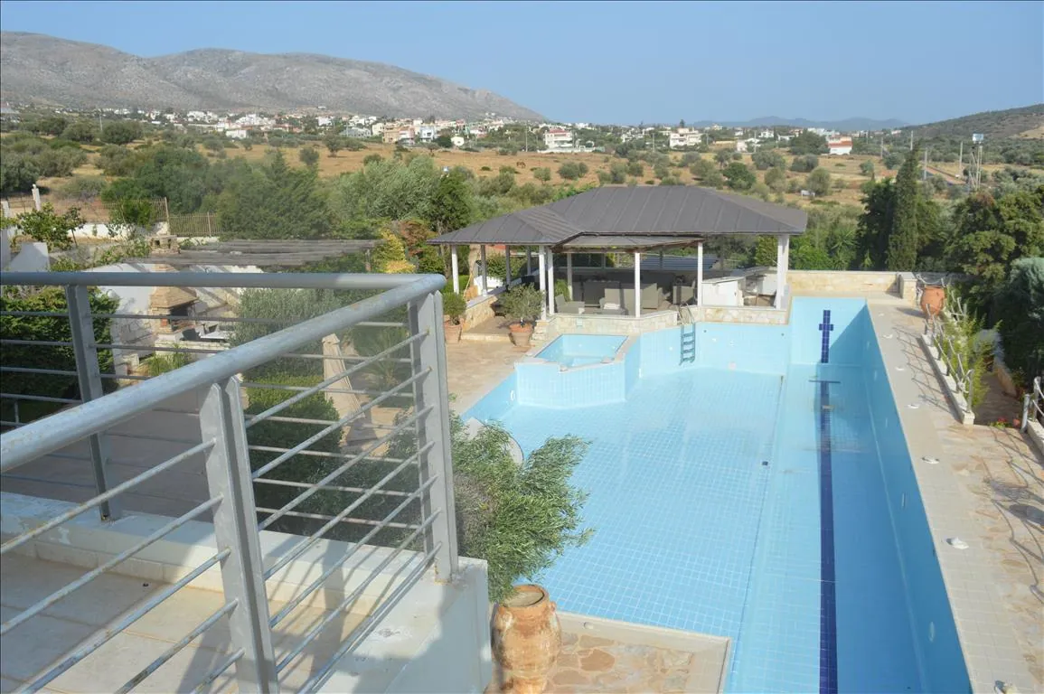 Villa 250 m² in Attica - 3