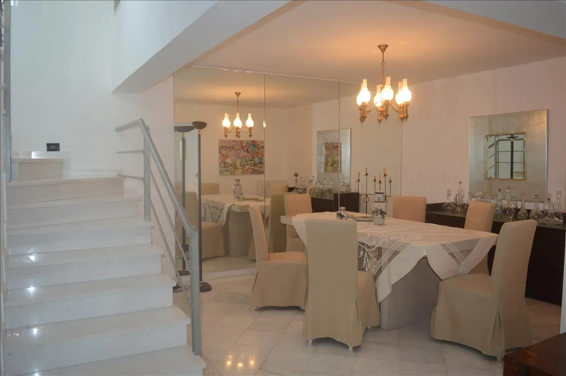 Villa 250 m² in Attica - 5