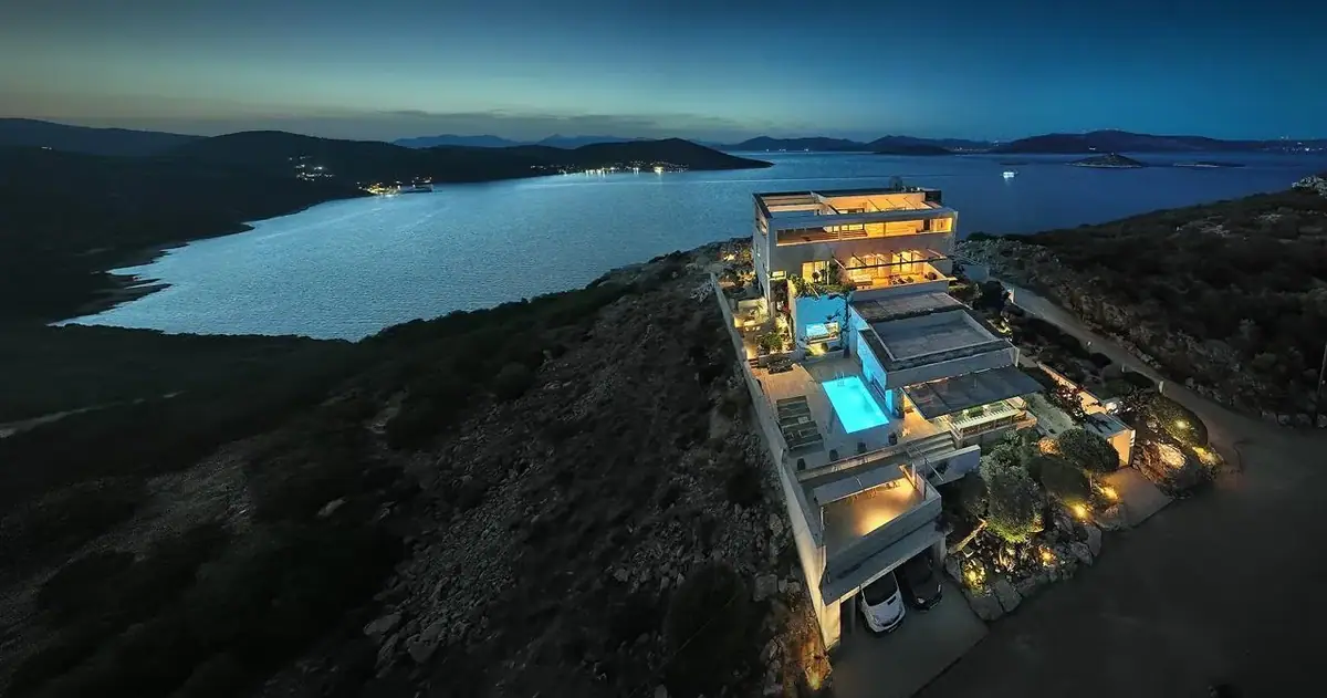 Villa 750 m² in Attica