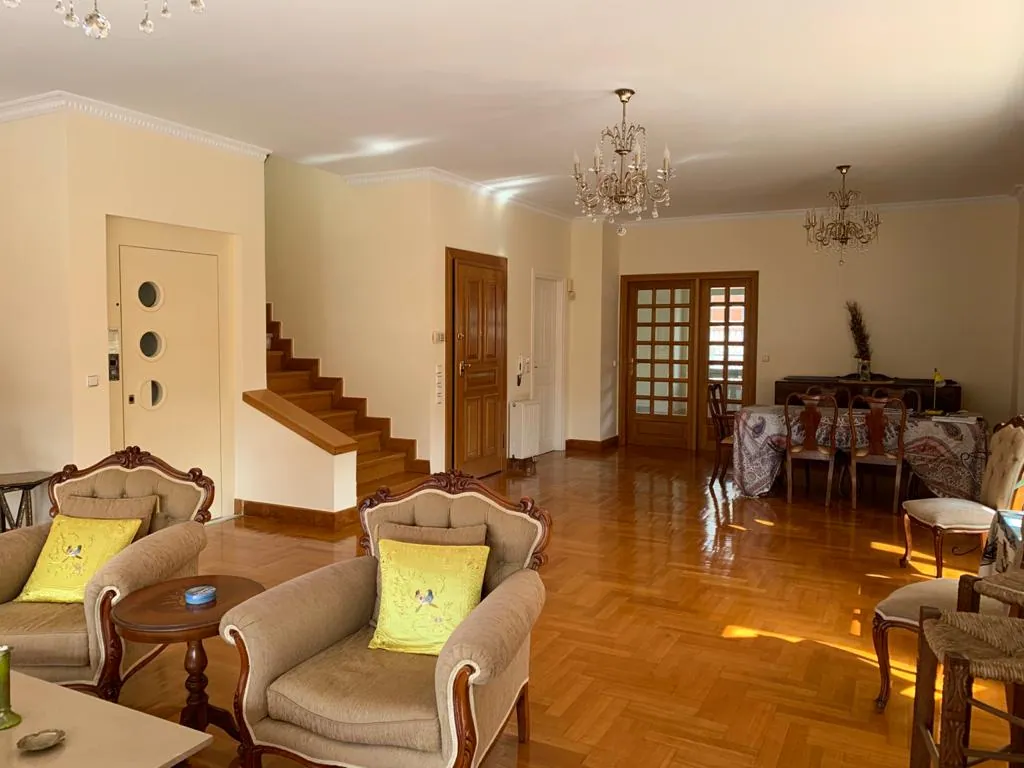Villa 470 m² in Attica - 3