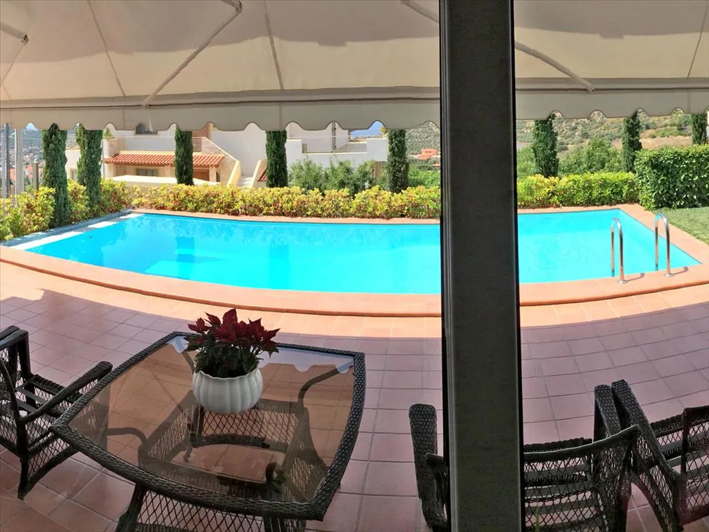 Villa 330 m² in Attica - 3