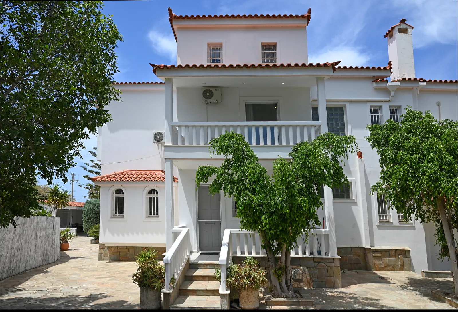Villa 350 m² in Attica - 3