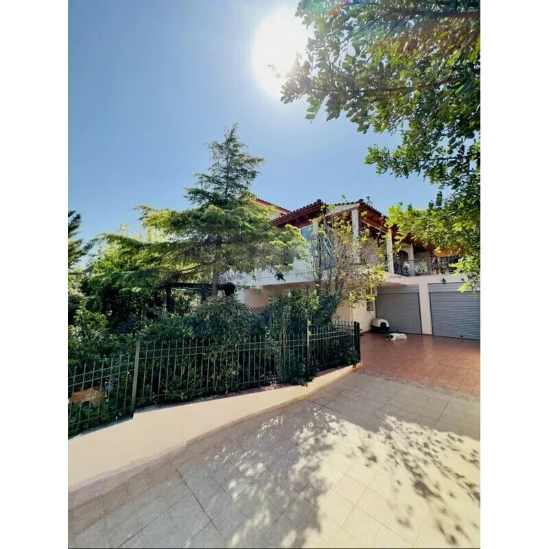Villa 255 m² in Attica - 2