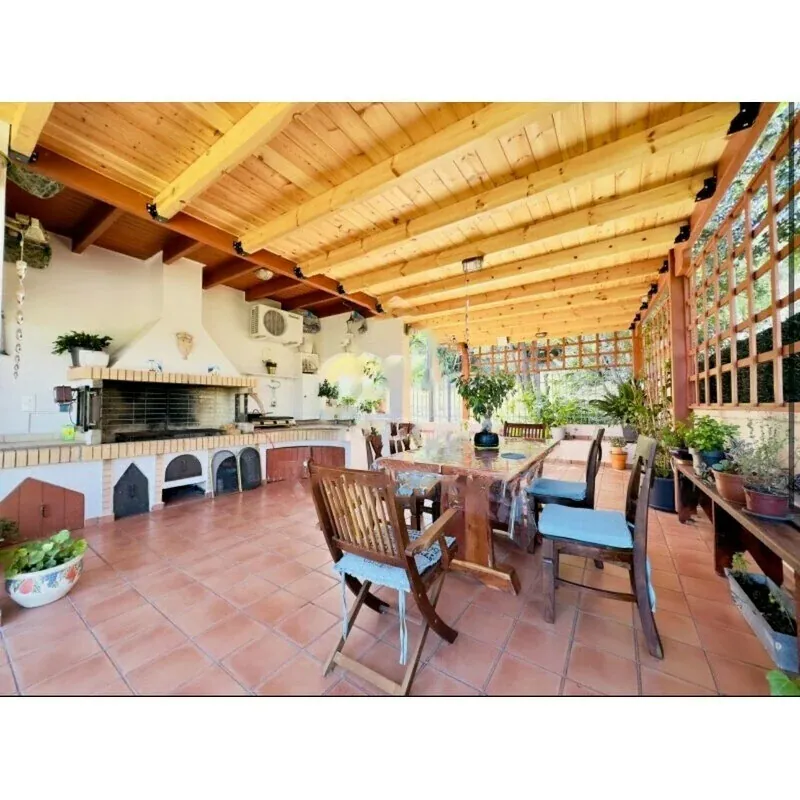 Villa 255 m² in Attica - 3