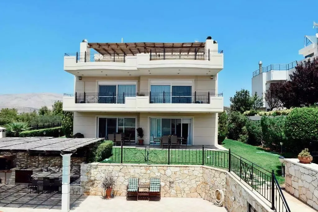 Villa 680 m² in Attica - 2
