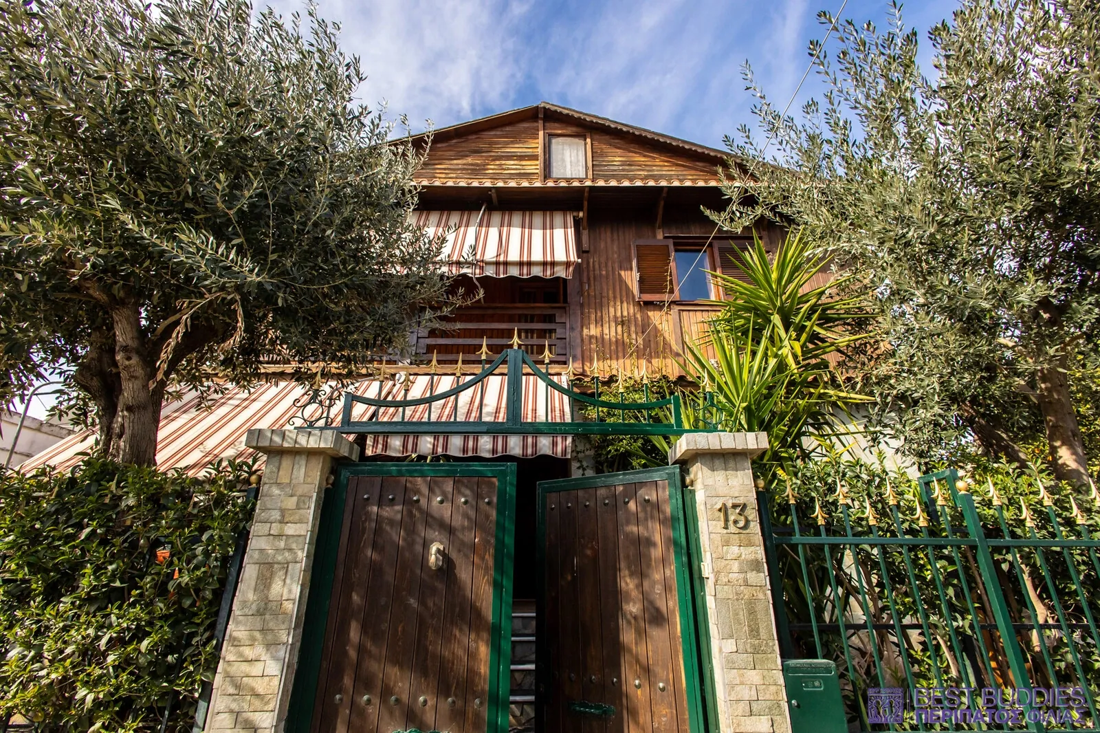 Villa 240 m² in Attica - 3