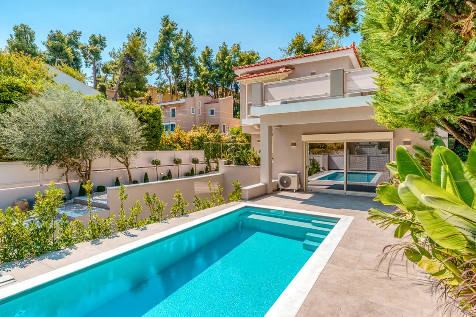 Villa 293 m² in Attica