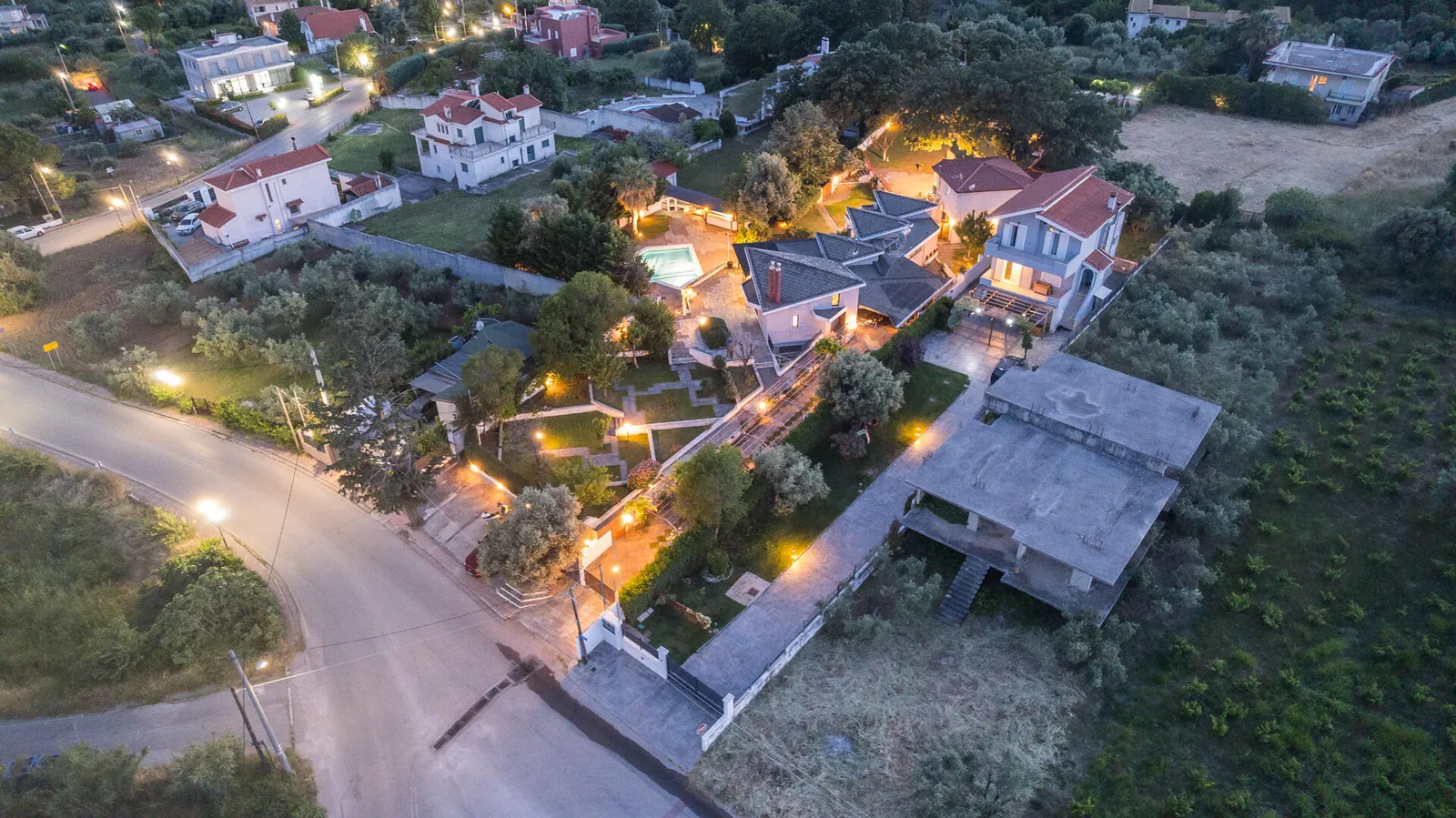 Villa 400 m² in Attica