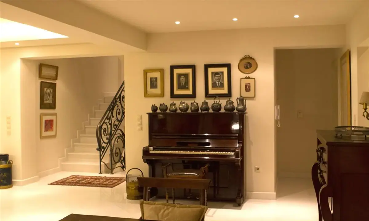Villa 460 m² in Attica - 4