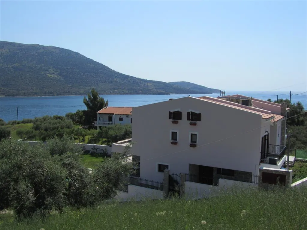 Villa 595 m² in Central Greece - 2