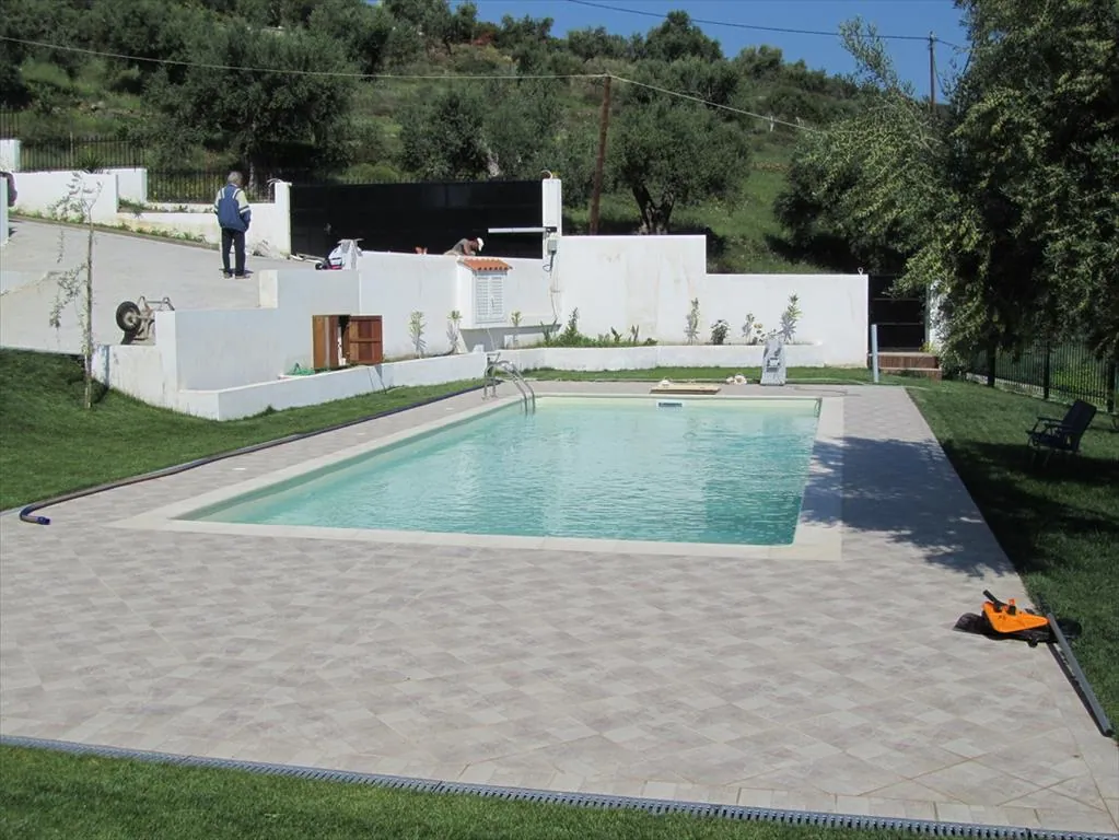 Villa 595 m² in Central Greece - 3