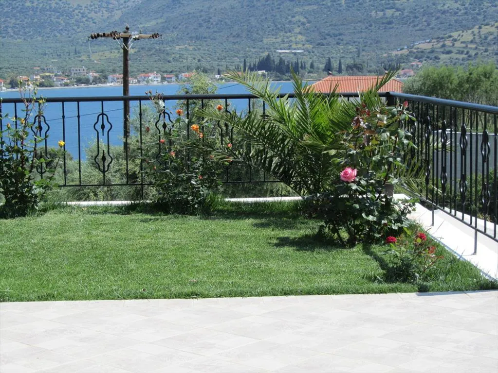 Villa 595 m² in Central Greece - 4