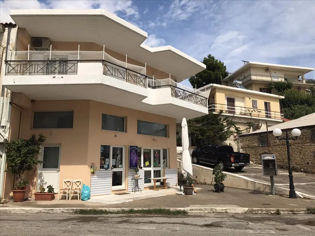 Villa 70 m² in Central Greece - 2