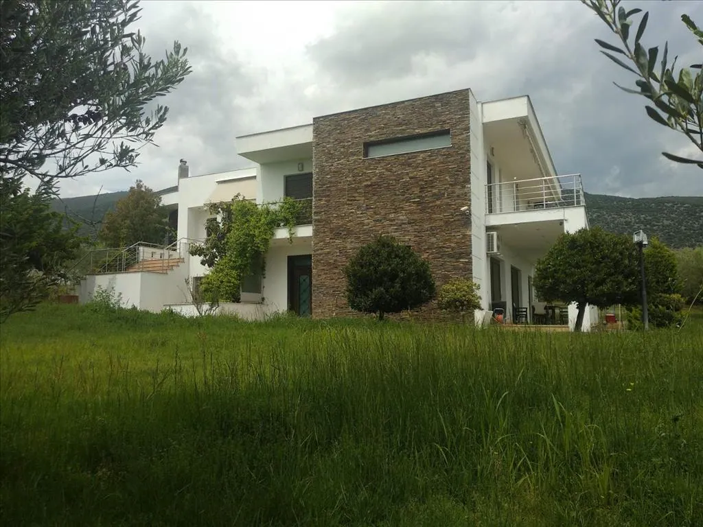 Villa 500 m² in Central Greece - 3