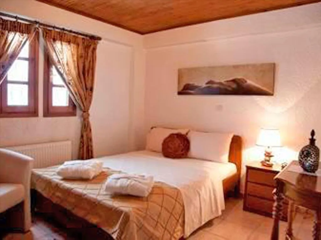 Villa 235 m² in Central Greece - 8