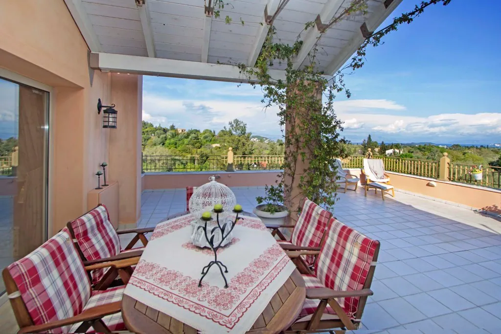 Villa 379 m² in Corfu - 2